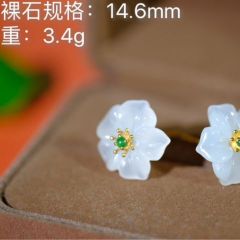 新疆和田玉18k金镶嵌和田白玉花耳钉