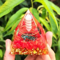 水晶球金字塔手工摆件 6厘米X6厘米X6厘（红色）